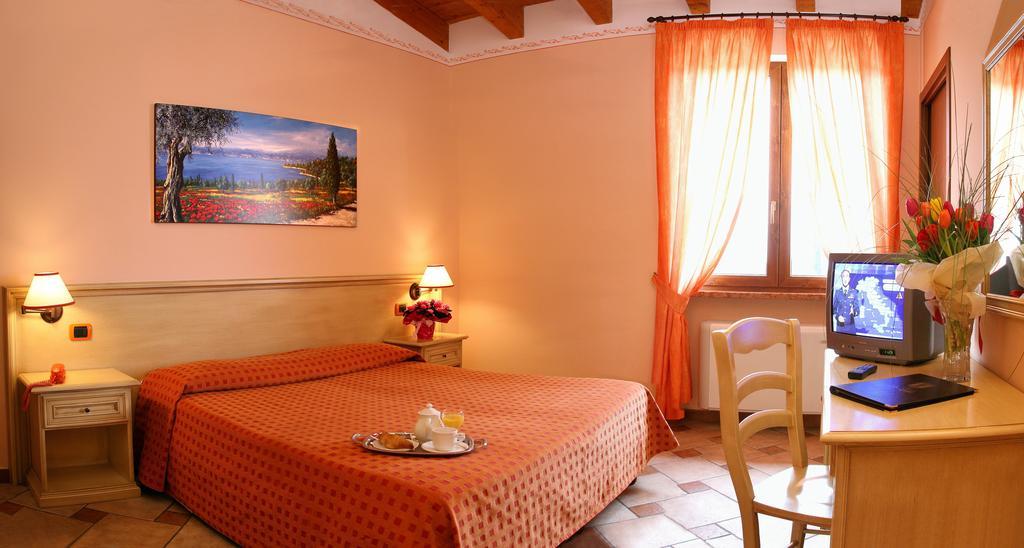 La Zerla Bed & Breakfast Bardolino Room photo